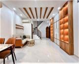 HƠN 6 TỶ NHÀ QUẬN NHẤT HẺM THÔNG THOÁNG - 1/ THẲNG GẦN MẶT TIỀN - DT 36M2 NHÀ 3 TẦNG 3PN