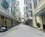 Vị trí Kim Cương, nhà Nguyễn Sơn, 73m, thang máy, ô tô tránh, hơn 10 tỷ.