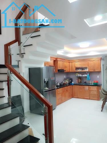 Cần bán nhà Vườn Lài ô tô thông – 5m x 18m – 3 tầng – Nhỉnh 6 tỷ - 2