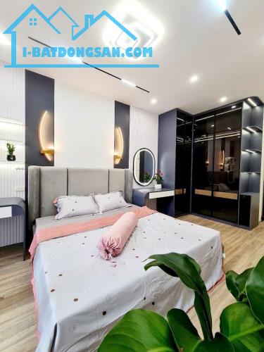 CHÙA LÁNG - NHÀ ĐẸP - NGÕ THÔNG RỘNG THOÁNG - Ở SƯỚNG - KINH DOANH - 50M² NHỎ 13 TỈ - 3