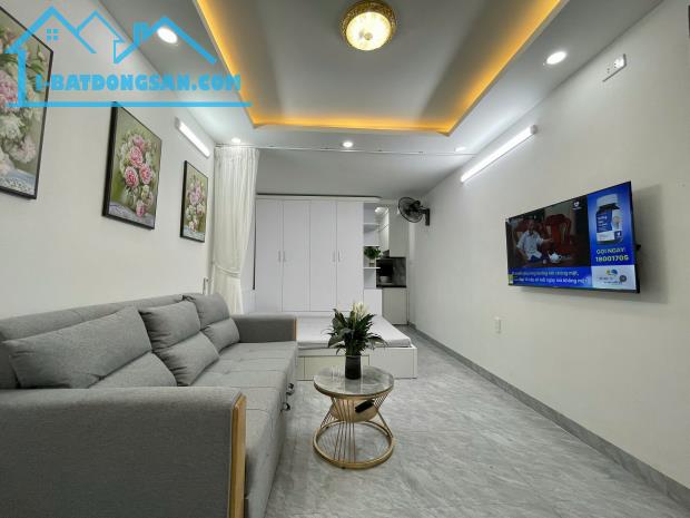 Bán nhà Tập Thể Vũ Tông Phan, Quận Thanh Xuân, 2 phòng ngủ, giá chỉ nhỏ 2 tỷ, rất gần phố - 1