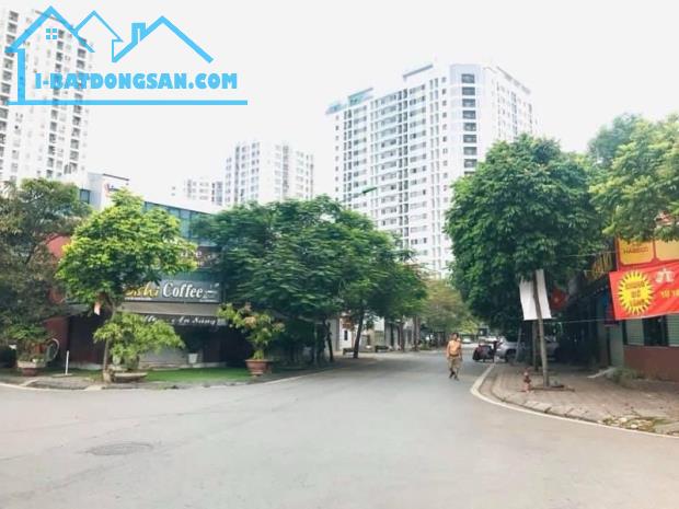 Siêu Phẩm _ Đất _ Linh Đàm _ 140m2 _ Lô góc ¬_ MT 20m _ ô tô tránh _ vỉa hè _ kinh doanh - 1