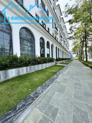 CHO THUÊ SHOPHOUSE 5 TẦNG SUNSHINE GOLDEN RIVER TÂY HỒ. GIÁ 35 TRIỆU - 1