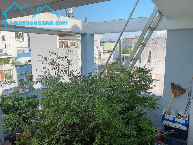 Bán nhà CN 100m2 - Hẻm xe hơi Đường Tân Hương, Quận Tân Phú - 4