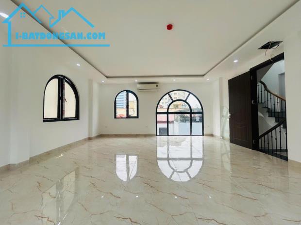 Tòa Nhà 7 Tầng  Thang Máy Nguyễn Chí Thanh, 50m², Mặt Tiền 8m, Kinh Doanh Đỉnh - 2