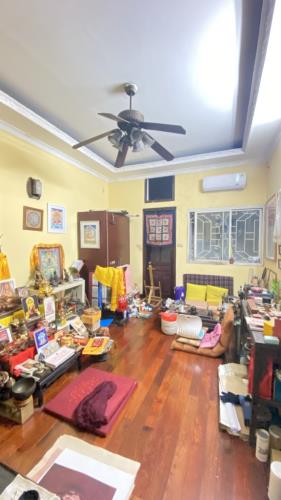 Bán 80M lê thanh nghị tặng nhà cách phố 80M hai bà trưng
