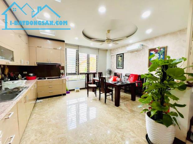 Bán nhà phố Thái Hà diện tích rộng , ô tô , vừa ở vừa kinh doanh - 15.5 tỷ - 1