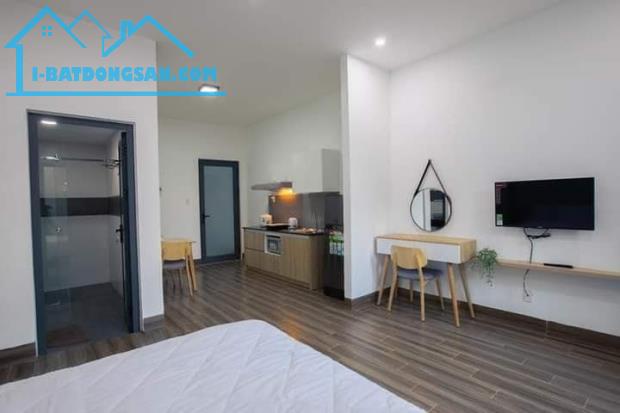 CHỈ 1 CĂN DUY NHẤT, Nhà 4 tầng NGUYỄN THÔNG, DT 100m2, sát Trần Hưng Đạo, cạnh cầu Rồng,