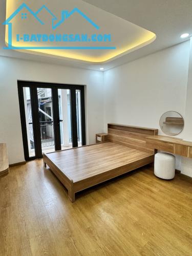 Nhà mới, hẻm vài bước ra xe hơi. 3tầng 3pn, 36M2 👉 6,9 tỷ. Đường Trần Quang Khải, Q1. - 4