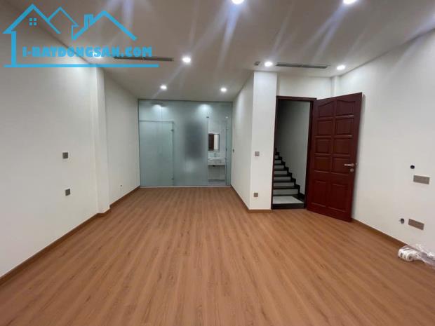 Mặt phố Đặng Dung - Hàng xóm Hoàng Thành Thăng Long - Mặt tiền rộng - Sổ đỏ chính chủ. - 2
