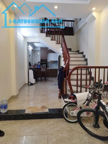 Cần bán Nhà Dương Nội 30 mét Ra Ô Tô, 2 Thoáng, Đủ nội Thất Xịn, 36M2x4 Tầng Giá 6,6 Tỷ