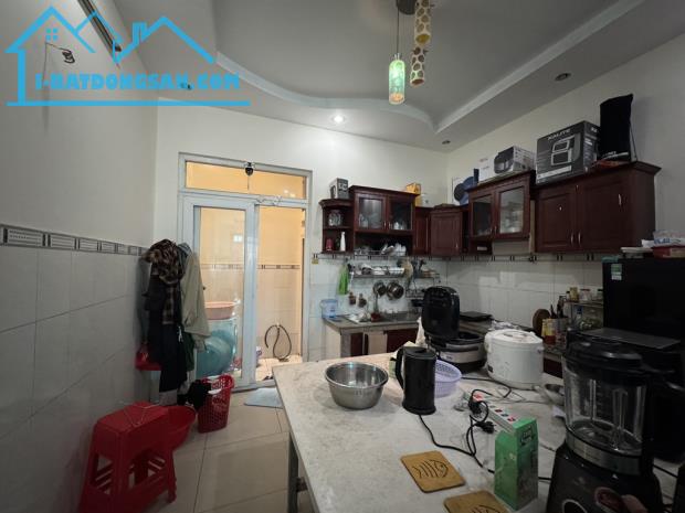 Nhà 2 tầng 1/ đường THẠNH LỘC 22,phường THẠNH LỘC, Q12, DT 71m2(4mx18m)💲5.2 tỷ ✍️ Nhà 2 t - 3