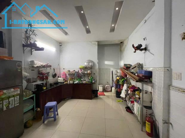 Nhà rộng ô tô đậu cửa, gần ACB bank Phan Huy Ích, 4.95 tỷ - 1