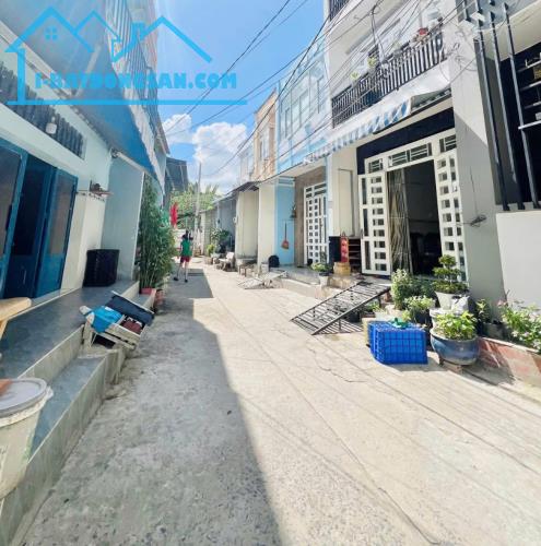 Bán nhà 2 tầng, 52m2 Nguyễn Quý Yêm, Bình Tân, hẻm oto 4m, nhỉnh 3 tỷ
