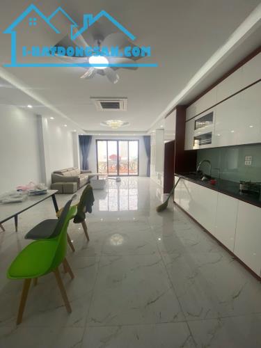 Mặt phố Mậu Lương-Hà Đông 60mx7 tầng-6PN- thiết kế thông sàn-vỉa hè-kinh doanh.  Giá: 20 t - 2