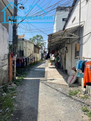 + 👉  SIÊU PHẨM CẦN BÁN GẤP NHÀ Đ TINH LỘ 10 TÂN TẠO BÌNH TÂN 4/5,3*18,5m 2L CHỈ 2,9Đ
