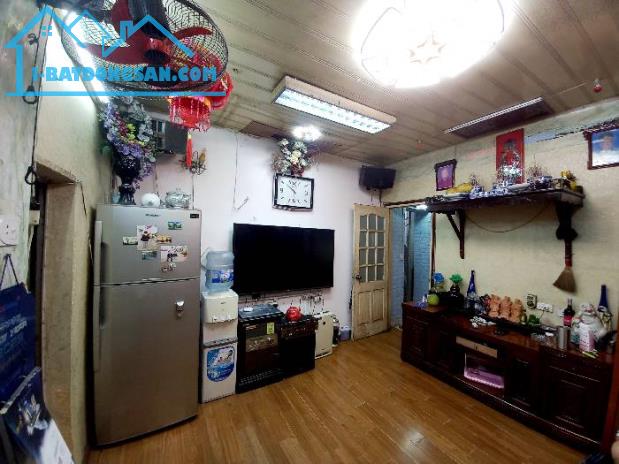 Bán nhà mặt phố Mai Hắc Đế, Hai Bà Trưng, 180m2 x 3 tầng, mặt tiền 7m, vỉa hè, 120 tỷ! - 2