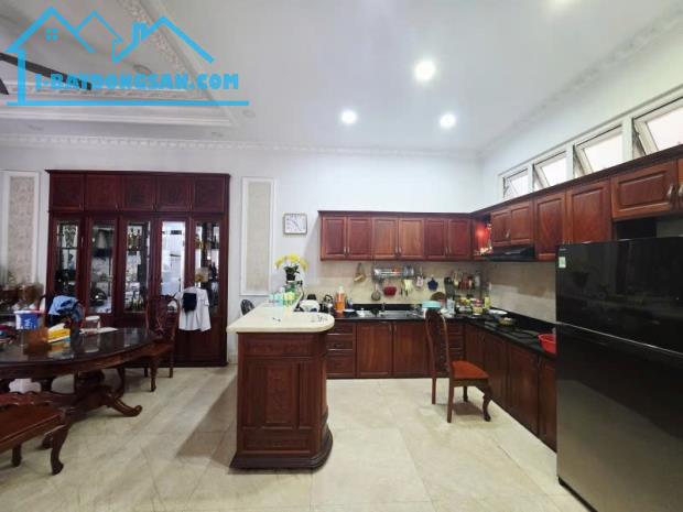 Bán nhà 152m² 3 tầng, 5PN, 4WC, Hiệp Bình Chánh, Thủ Đức - 15.1 tỷ - 4