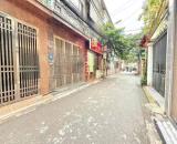 Trần Quốc Hoàn, DT 45M2x6T, MT 4M, giá 21.5 tỷ   NHÀ LÔ GÓC -  PHÂN LÔ Ô TÔ  - NGÕ THÔNG