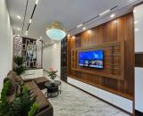 Nhà đẹp ở sướng lắm ý. Khu phố sầm uất nhất quận Long biên