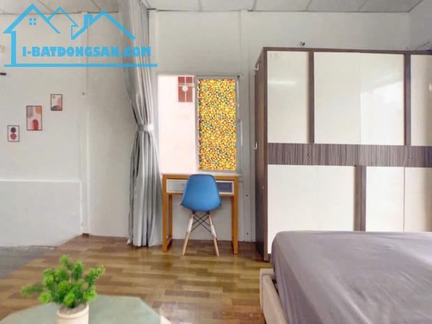 Chính Chủ Cần Pass Gấp Căn 1PN, Full Nội Thất Tại 153 Đề Thám, P. Cô Giang, Quận 1 - 1