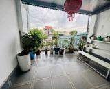 Bán đất tặng nhà 2 tầng cũ mặt đường quốc lộ 5 giá 2,xx tỷ  LH 0979087664