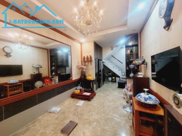 TT QUẬN 10, SÁT MẶT TIỀN NGÔ QUYỀN, KD SẦM UẤT, Ở SƯỚNG, 40m2, 5 tầng, 6.7 TỶ - 2