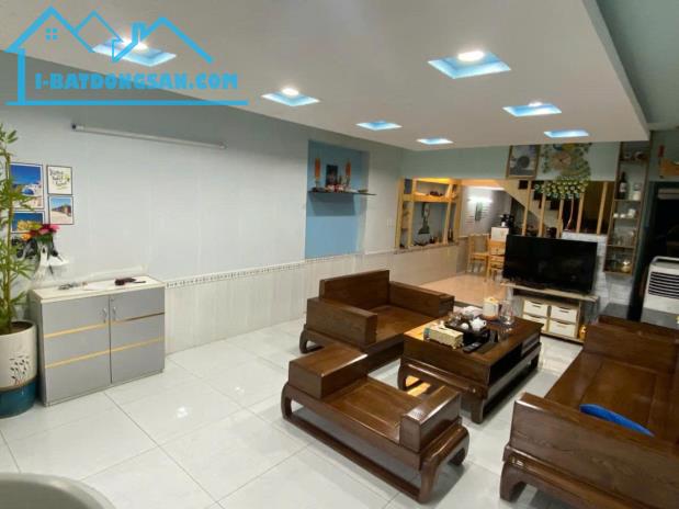 1/ GẦN MT MT APĐ25 - 10P Qua GV, Thủ Đức- 52,5M2 - 1T1L - SHR VUÔNG - 3PN - HƠN 3 TỶ - 1