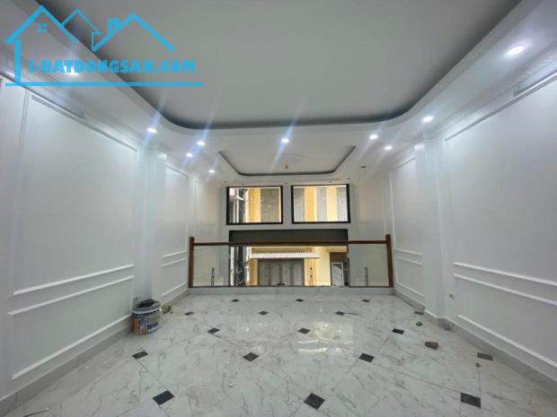 BÁN NHÀ MỚI GIẢI PHÓNG - THANG MÁY - Ô TÔ TRÁNH – BAY NHANH – 77M2 – 16 TỶ - 1