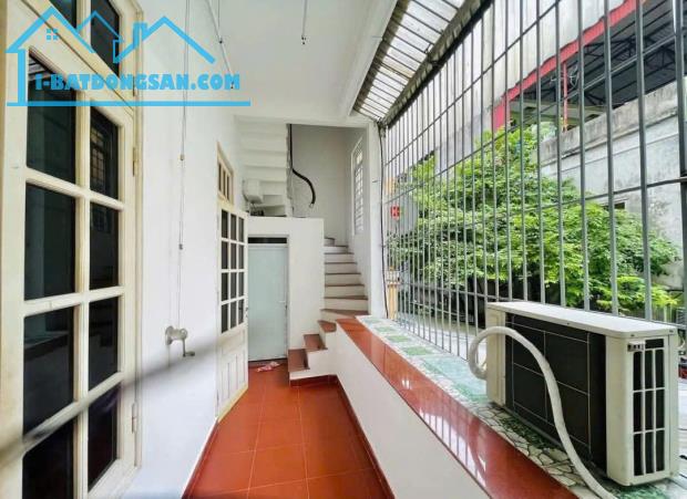Cần bán gắp nhà mặt ngõ ô tô, thông các ngả, 55m2, 3 tầng, 7,7 tỷ - 4