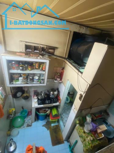 BÁN NHÀ HẺM 6M THÔNG HÀ TÔN QUYỀN P15  Q5 2 TẦNG CHỈ 5.3 TỶ