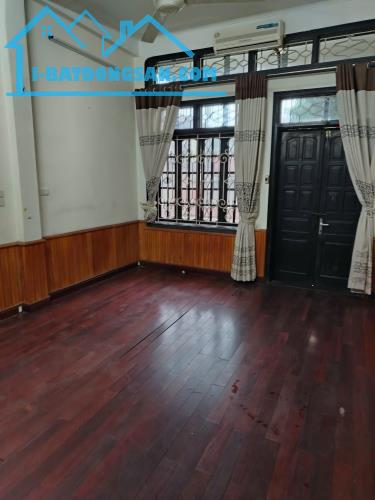 Cho thuê nhà liền kề 93 Hoàng Văn Thái làm VP, Trung tâm, KD online 4 tầng x 50m2, 4PN, - 2