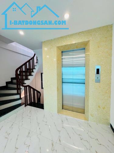 BÁN NHÀ PHỐ HỒNG TIẾN -ÁI MỘ VỊ TRÍ HIẾM -KINH DOANH ĐỈNH -THANG MÁY - 59 M- 14,95TỶ - 3