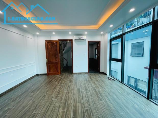 ĐỘC QUYỀN! NHÀ ĐẸP ĐÀO TẤN_THANG MÁY_Ô TÔ ĐỖ CỬA.