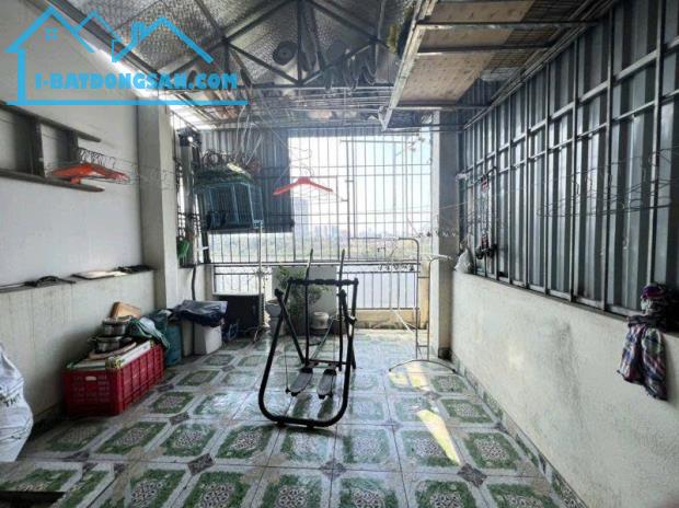 BÁN NHÀ MẶT PHỐ NỘI THẤT SỊN SÒ VIEW HỒ LINH ĐÀM 40M 5 TẦNG - 5