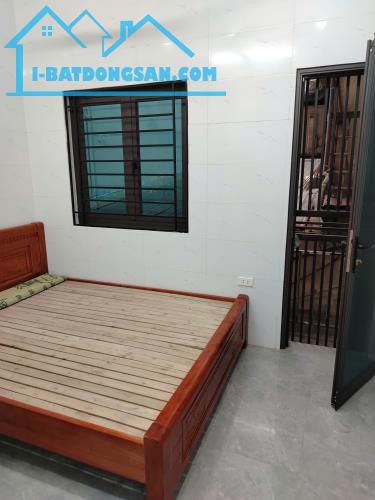 Cho thuê nhà nguyên căn mới 162 Khương Trung 3 tầng x 35m2, 3 ngủ, 3 WC, 10 Triệu - 3
