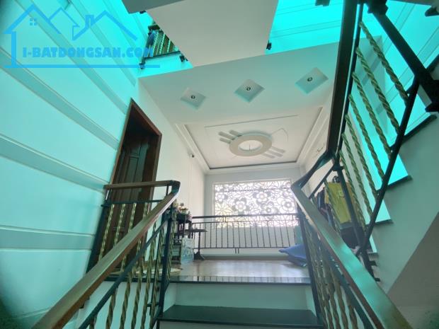 Chủ cần bán gấp, hạ một phát luôn 500 triệu. Giá mới 6.3 tỷ: LH:  E Ân 0938388595 - 1