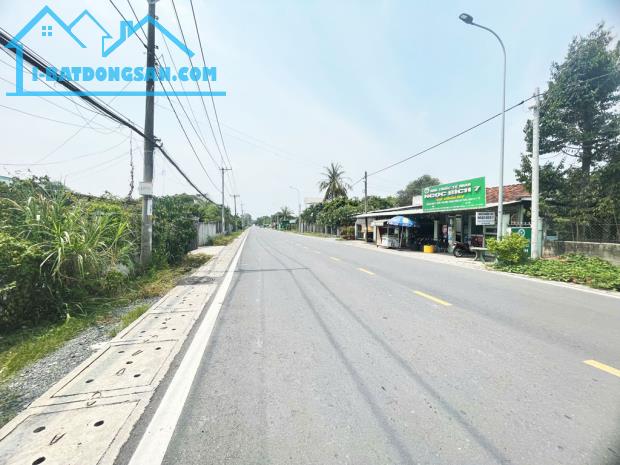 Bán nhà xưởng đường Nguyễn Thị Nê - 818m2 - 14.5x56 - 300m2 thổ cư - xã Phú Hòa Đông - Củ - 3