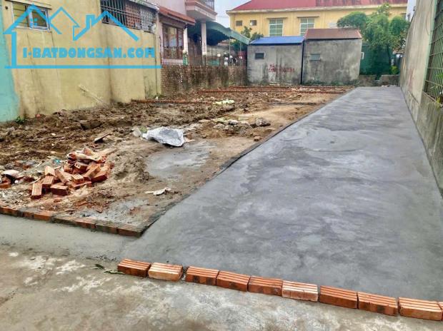 Bán lô đất trung tâm thị trấn An Dương 48m giá hơn 1 tỷ  LH 0979087664 - 2