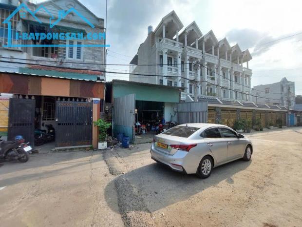 Bán gấp nhà Lê Văn Khương – Hiệp Thành – Q12 – Hẻm 8m – 6x21m(125m2) – Giá 7.2Tỷ