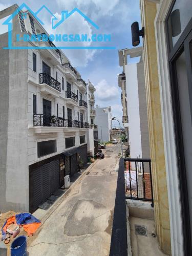 Bán Nhà Khu Phân Lô Đường Mã Lò - Quận Bình Tân - 60m² - 4 Tầng - Đường 6m Ôtô - 3