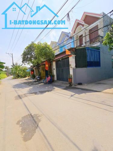 Cực Hót, , Đất nền Phân Lô, Dt 70m2, Gần chợ Long Trườn, THỦ Đức, Giá chỉ 3.1ty.