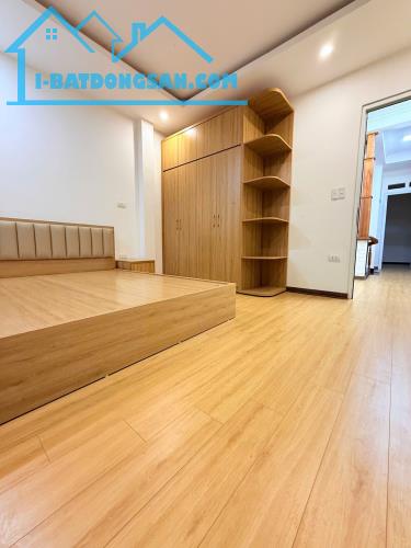 Bán Nhà Ngọc Thụy, Long Biên, Ô Tô Đỗ Cửa. 50m2, 4T giá 8,8 tỷ (cam kết chuẩn) - 3