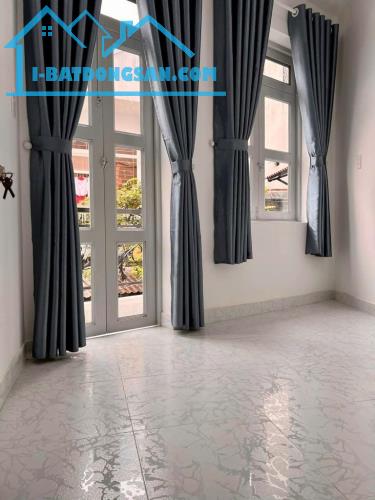 Bán nhà Gò Xoài, gần Tân Kỳ Tân Quý, Tân Phú, 18m2 - 3x6 - 2 tầng, chỉ hơn 1 tỷ