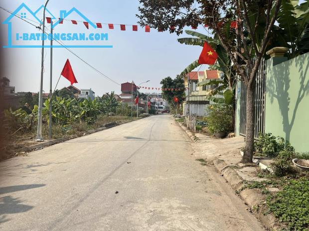 Bán lô đất cạnh trục chính Xã Nam Sơn, An Dương  119m giá 2,3x tỷ  LH 0979087664 - 2