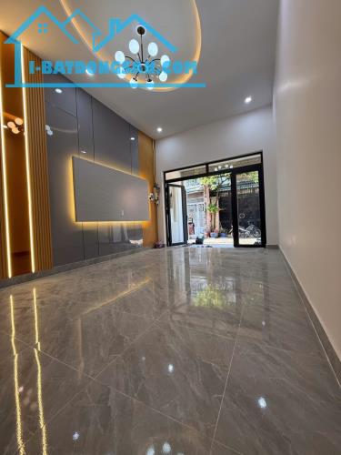 Nhà Tân Chánh Hiệp,Quận 12,42m², Hẻm ô tô, Nhỉnh 3tỷ
