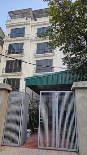 BÁN NHÀ XUÂN ĐỈNH 45M2 - NHÀ 6 TẦNG - THANG MÁY - Ô TÔ ĐỖ CỬA -GIÁ CHÀO 11 TỶ