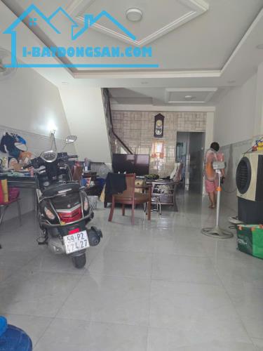 " Bán Nhà 2 tầng - Đường Số 2- Tăng Nhơn Phú B- Quận 9 .Giá nhỉnh :6.x tỷ (TL).iện tích đấ - 2