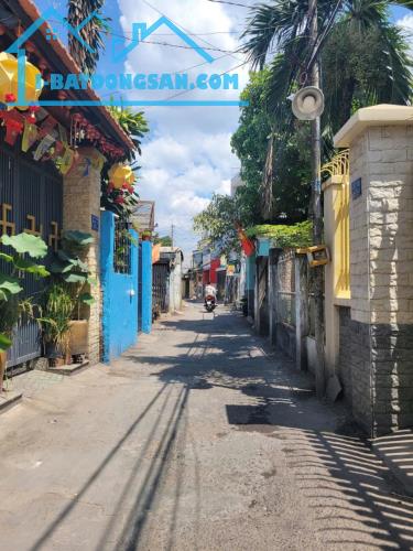 " Bán Nhà 2 tầng - Đường Số 2- Tăng Nhơn Phú B- Quận 9 .Giá nhỉnh :6.x tỷ (TL).iện tích đấ - 5