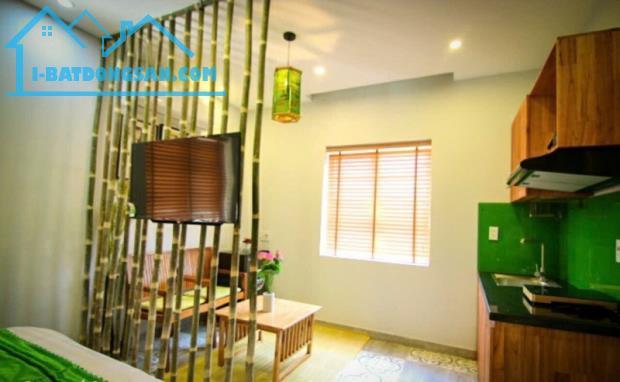 Tòa căn hộ thang máy mới keng -Ngay biển Phạm Văn Đồng -Dòng tiền 70 triệu tháng - Giá - 4